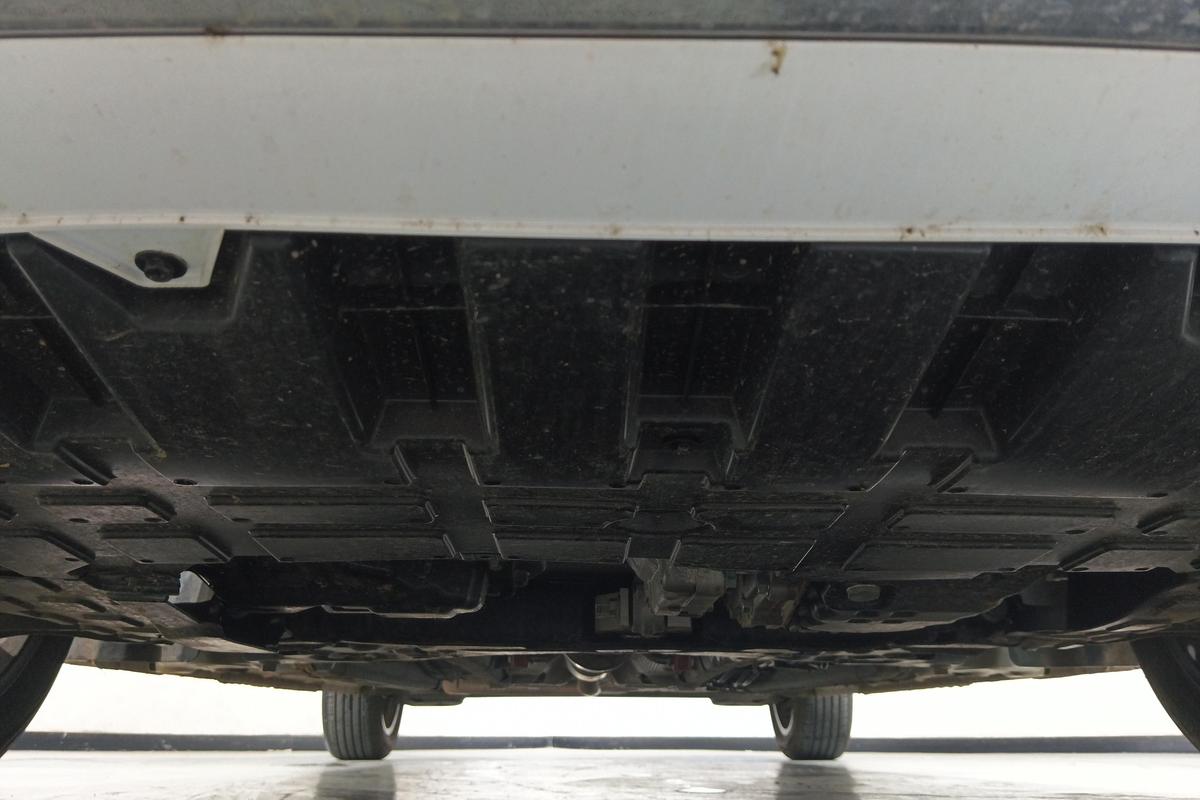 二手帝豪 2025款 第4代 1.5L CVT龙腾版图片4