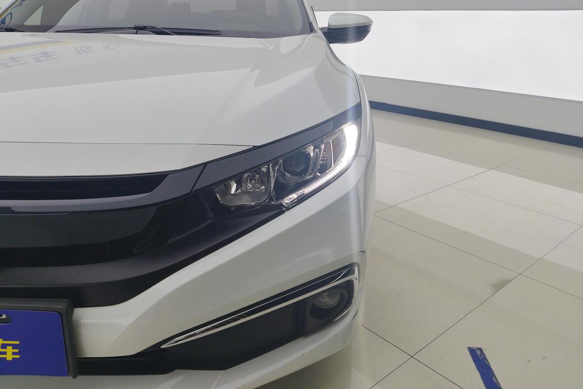 二手思域 2019款 220TURBO CVT劲动版 国VI图片2