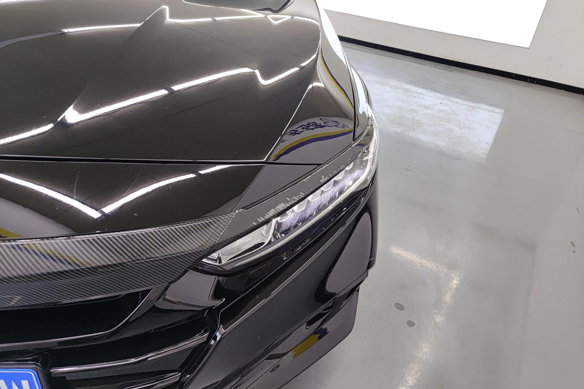 二手雅阁 2022款 260TURBO 豪华版图片2