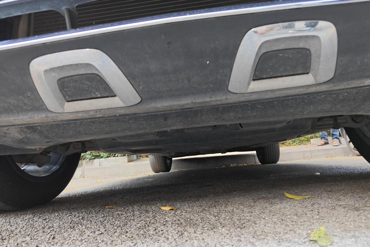 二手奔驰GLC 2019款 GLC 260 L 4MATIC 动感型图片4