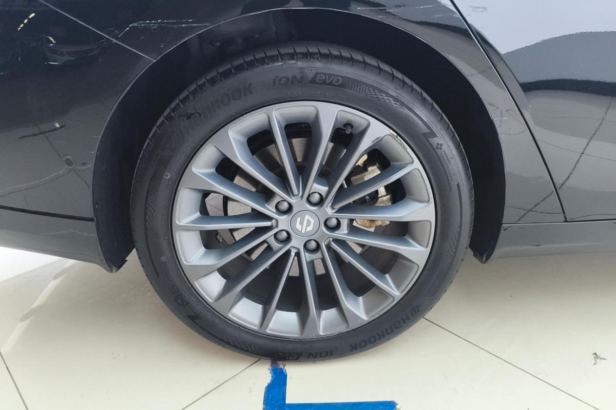 二手零跑C01 2024款 纯电版 525尊享版图片5