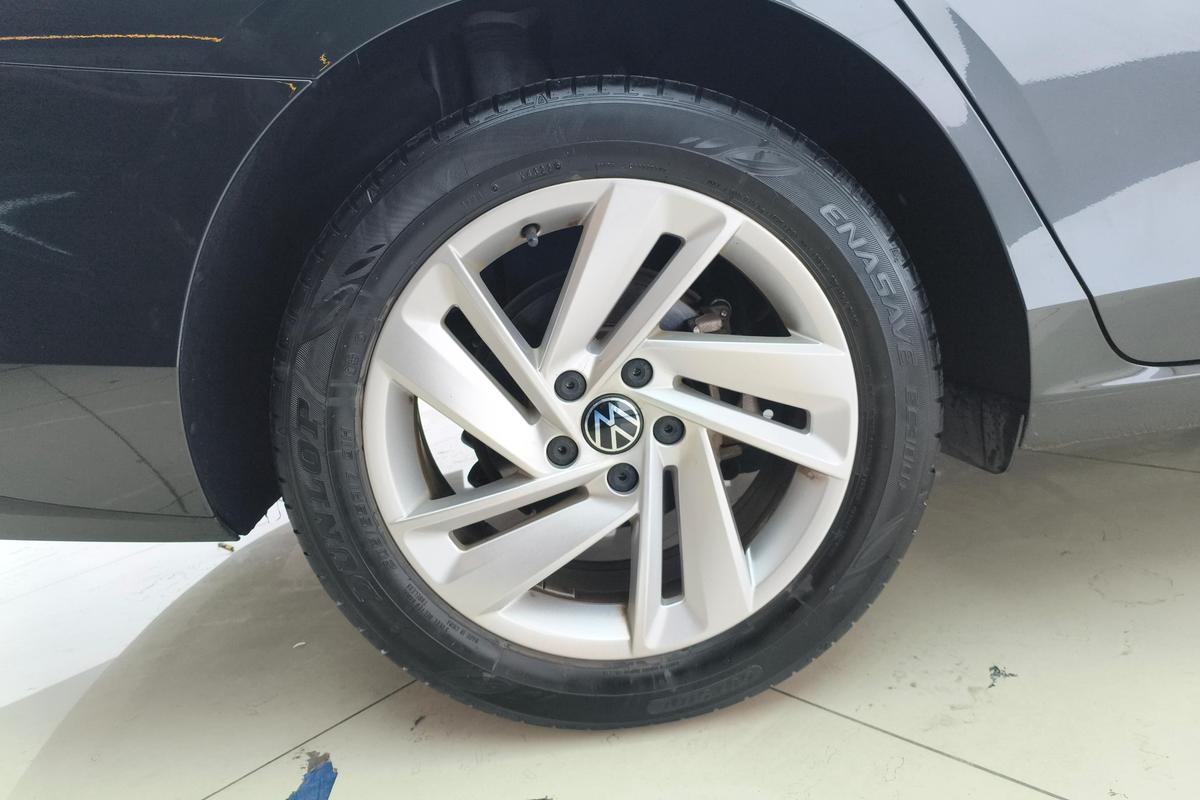 二手凌渡 2022款 凌渡L 280TSI DSG炫辣版图片5