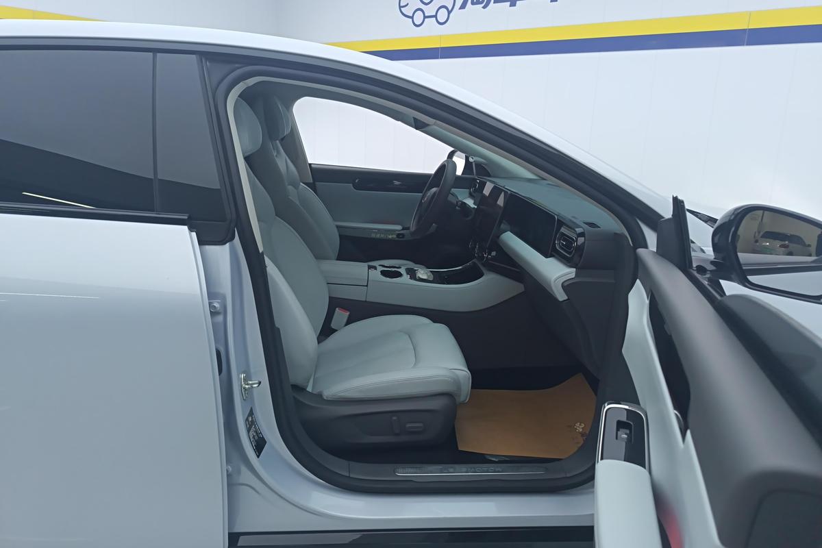 二手零跑C01 2024款 纯电版 525尊享版图片6