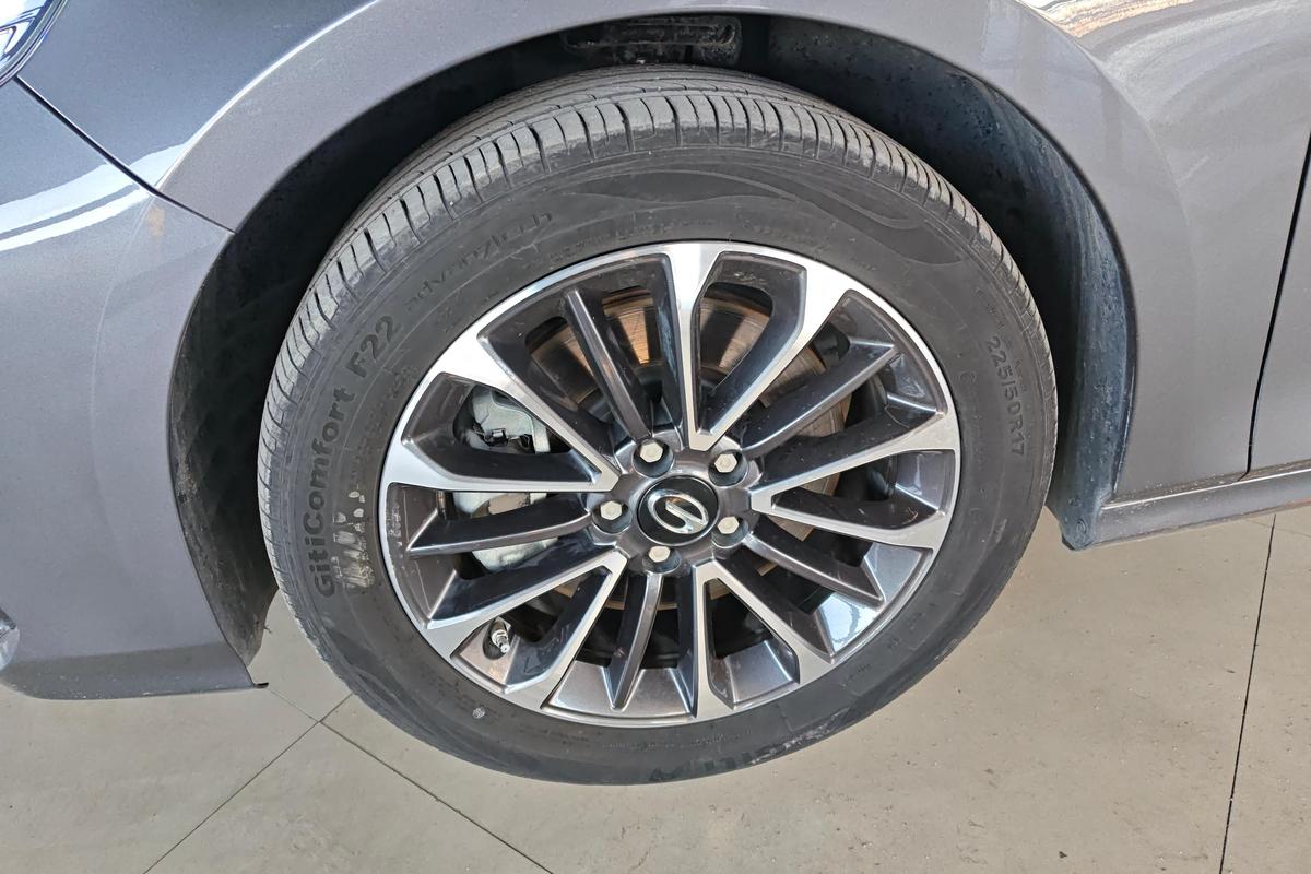 二手影豹 2023款 2.0L DHT 高能混动版图片5