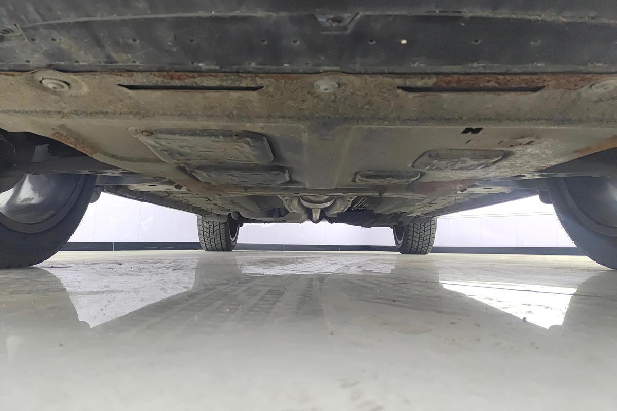 二手博越L 2023款 1.5TD DCT荣耀版图片4