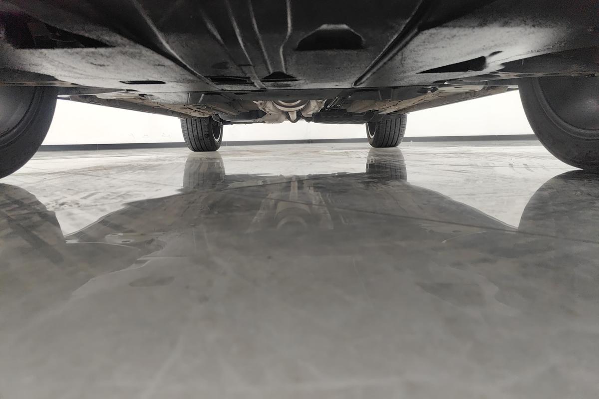 二手博越L 2023款 1.5TD DCT尊贵型图片4