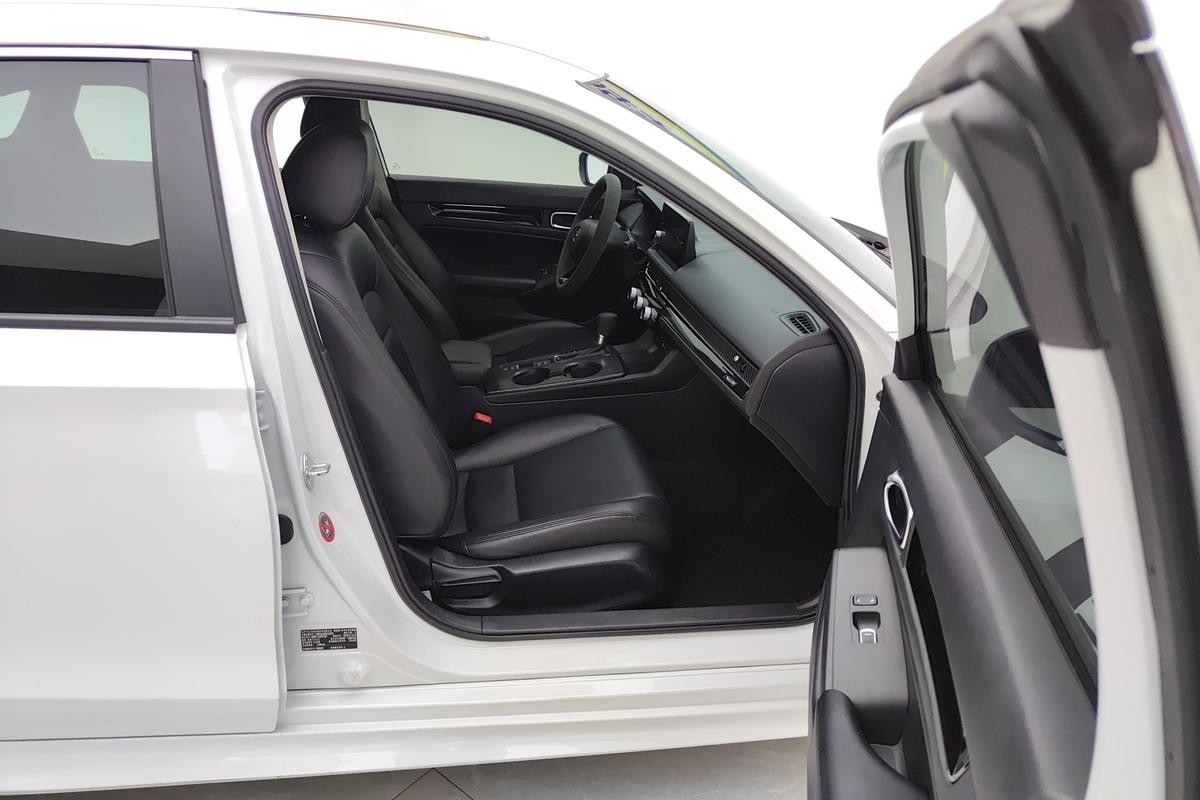 二手思域 2023款 240TURBO CVT劲势版图片6