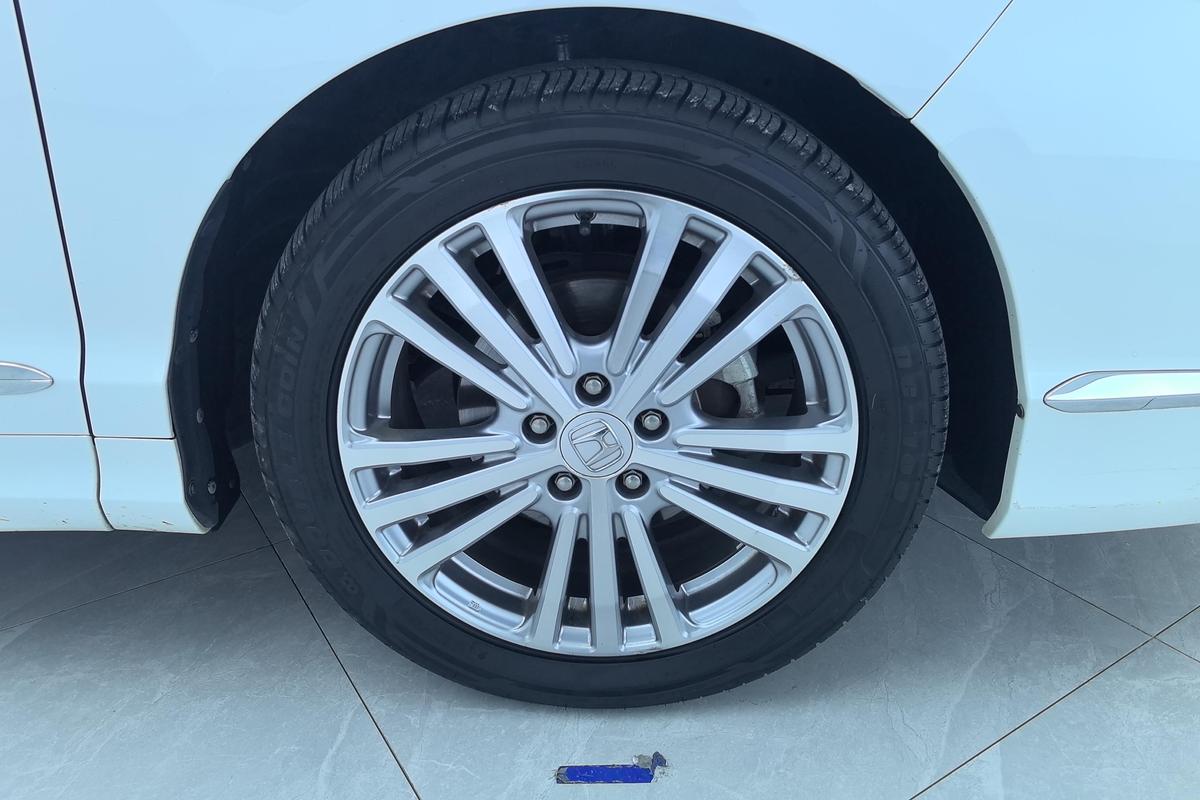 二手艾力绅 2016款 2.4L 经典版图片5