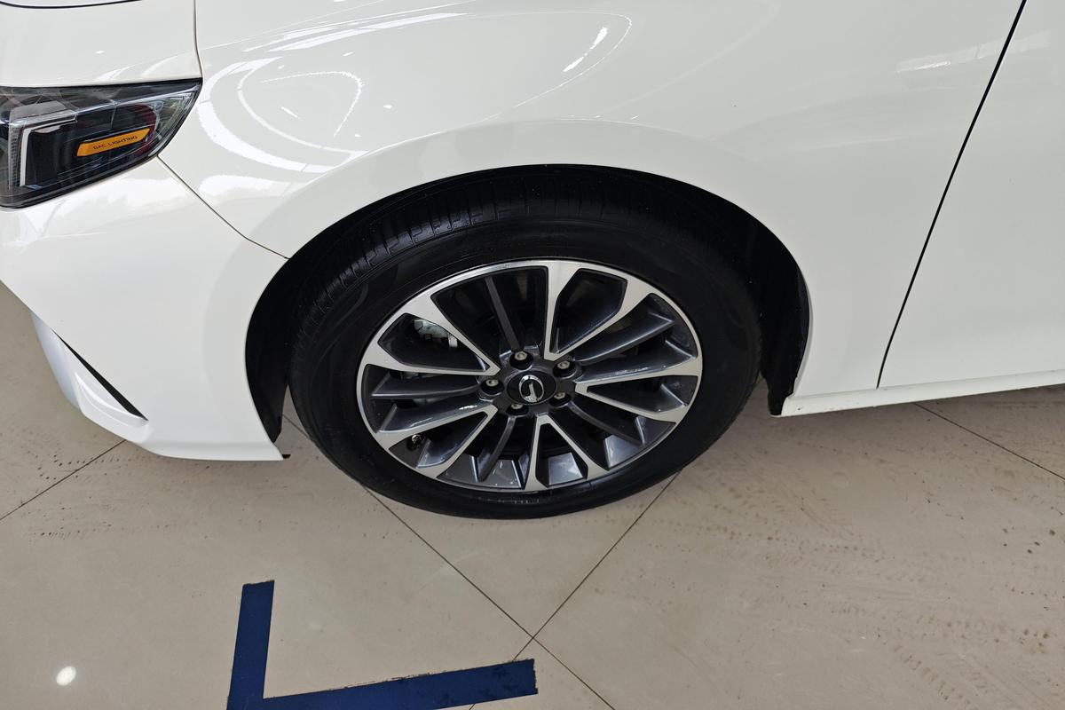 二手影豹 2023款 2.0L DHT 高能混动版图片5