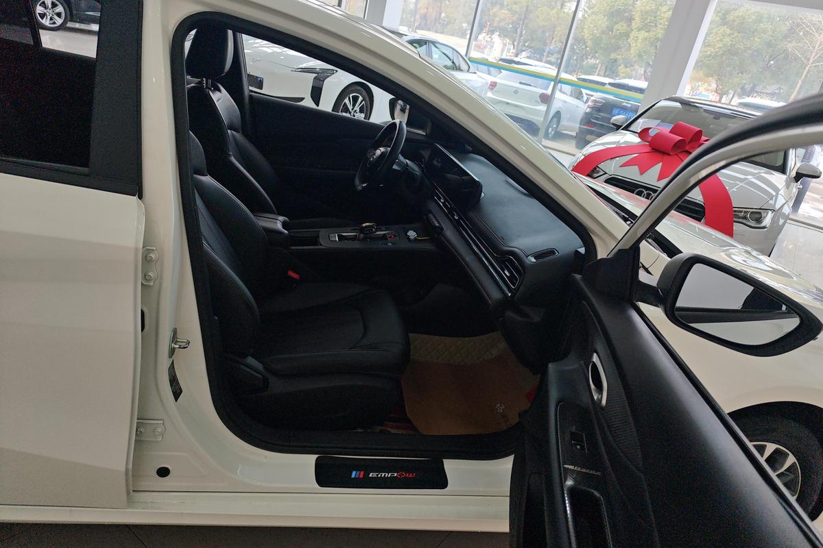 二手影豹 2023款 2.0L DHT 高能混动版图片6