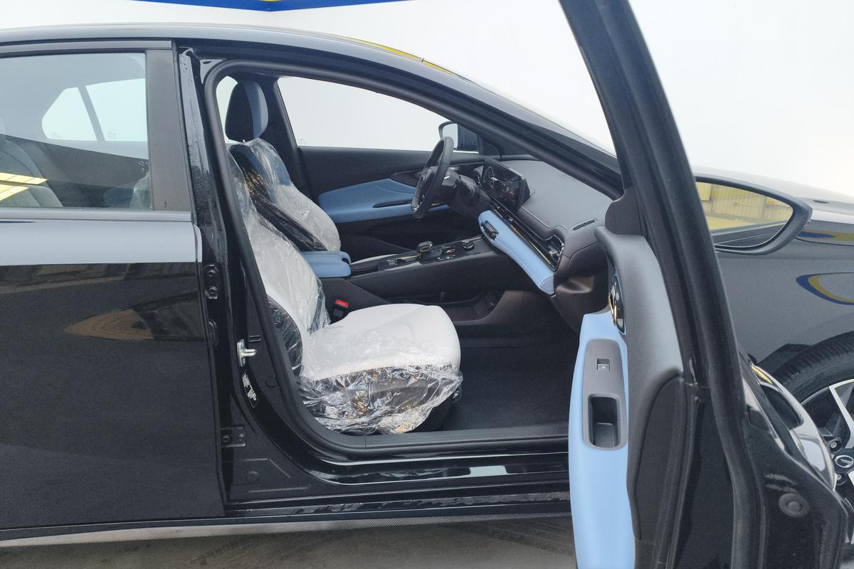 二手影豹 2023款 2.0L DHT 智能混动版图片6