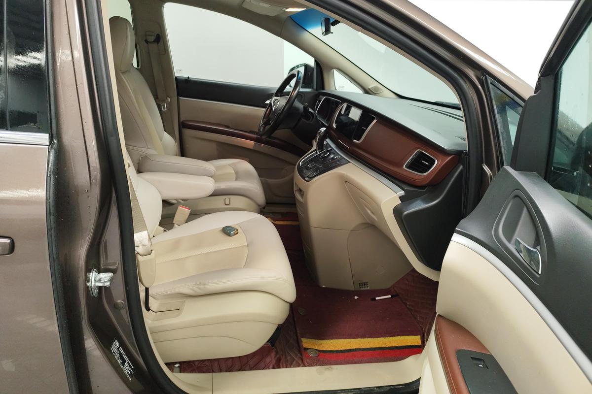 二手别克GL8 2017款 25S 舒适型 国V图片6