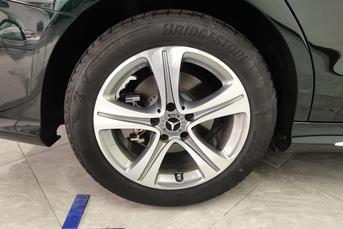 二手奔驰C级 2021款 C 260 L 运动版图片5