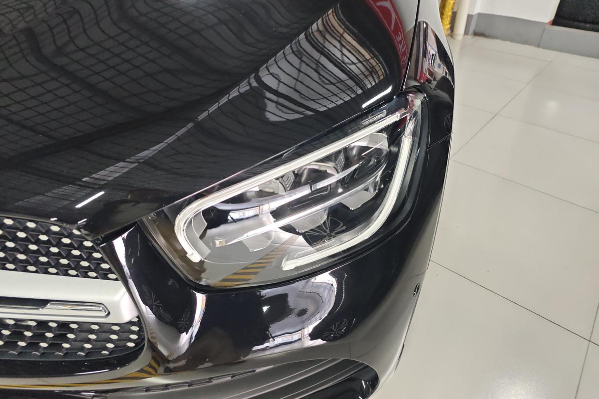 二手奔驰GLC 2021款 GLC 260 L 4MATIC 动感型图片2