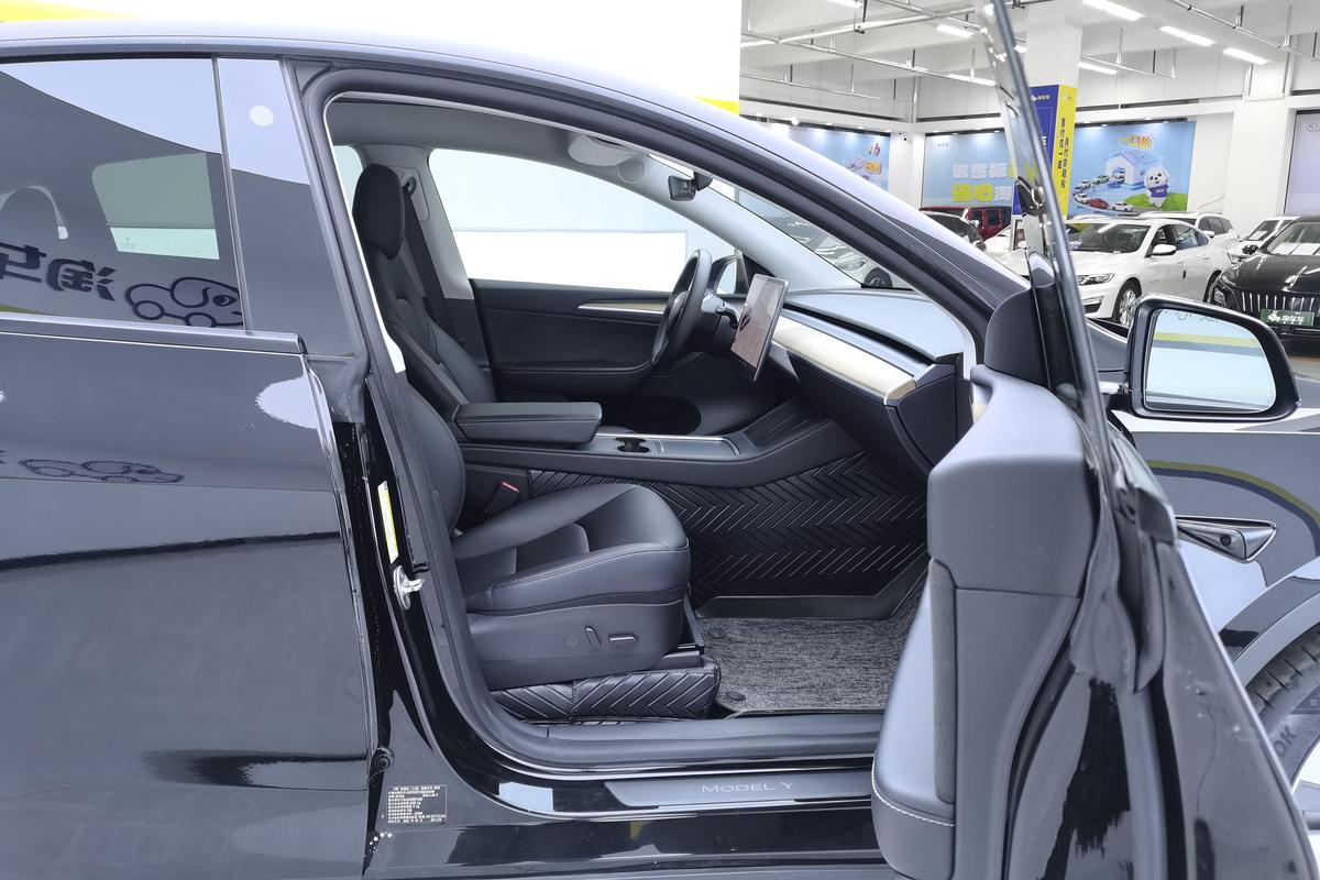 二手Model Y 2021款 标准续航后轮驱动版图片6