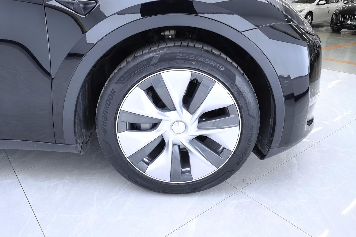 二手Model Y 2021款 标准续航后轮驱动版图片5