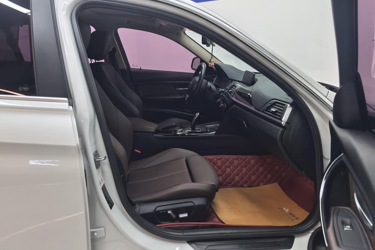 二手宝马3系 2019款 320Li 时尚型图片6