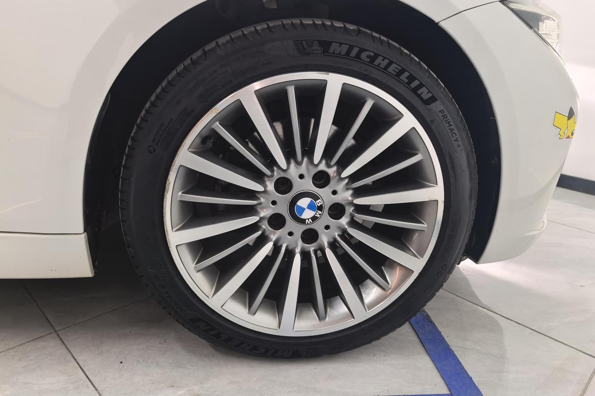 二手宝马3系 2019款 320Li 时尚型图片5