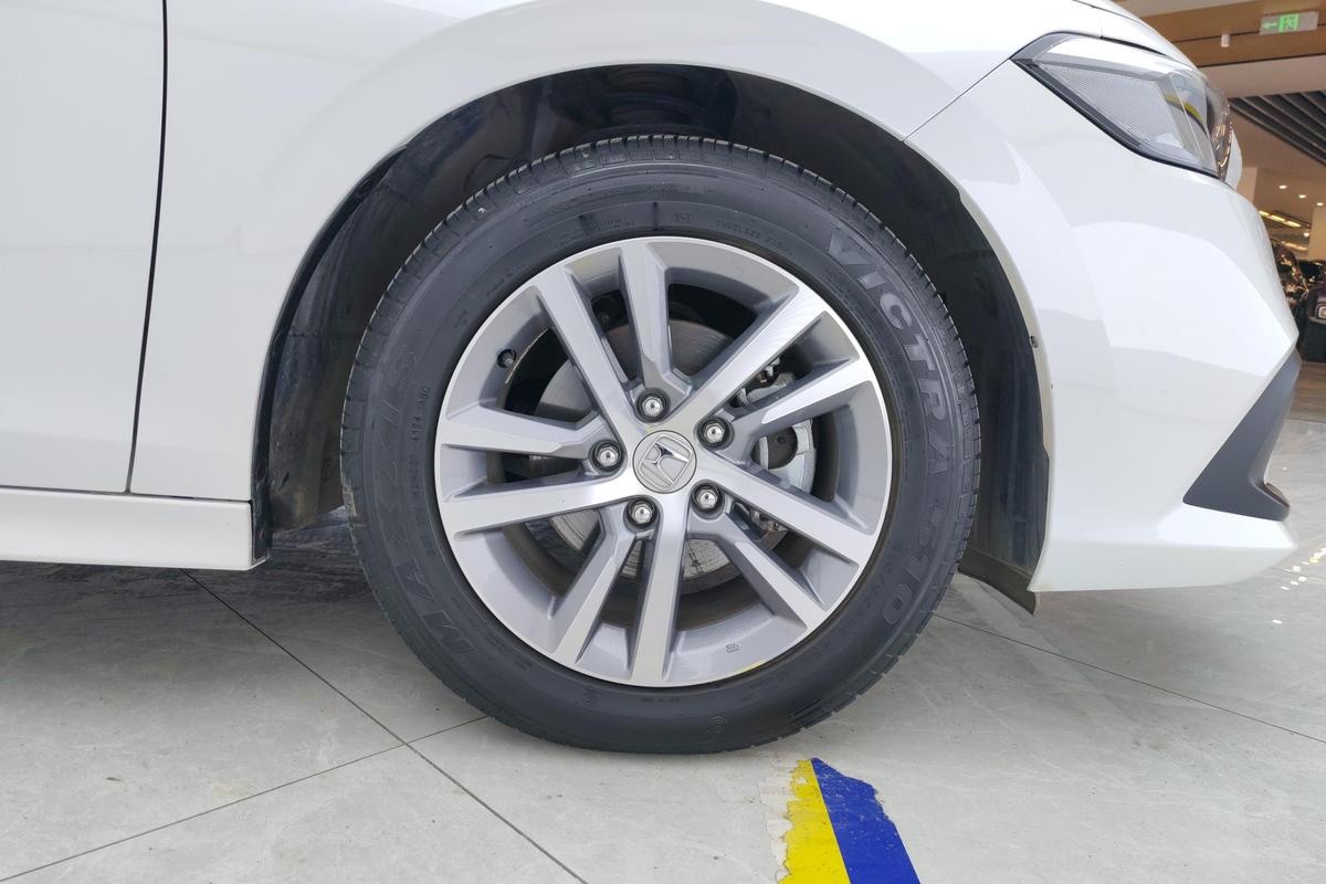 二手思域 2023款 240TURBO CVT劲势版图片5