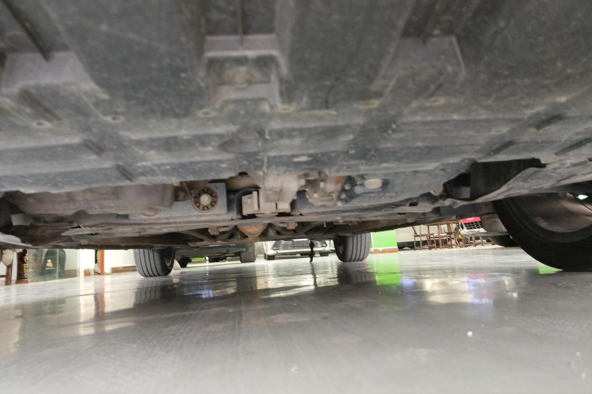 二手帝豪 2023款 第4代 冠军版 1.5L CVT旗舰型图片4