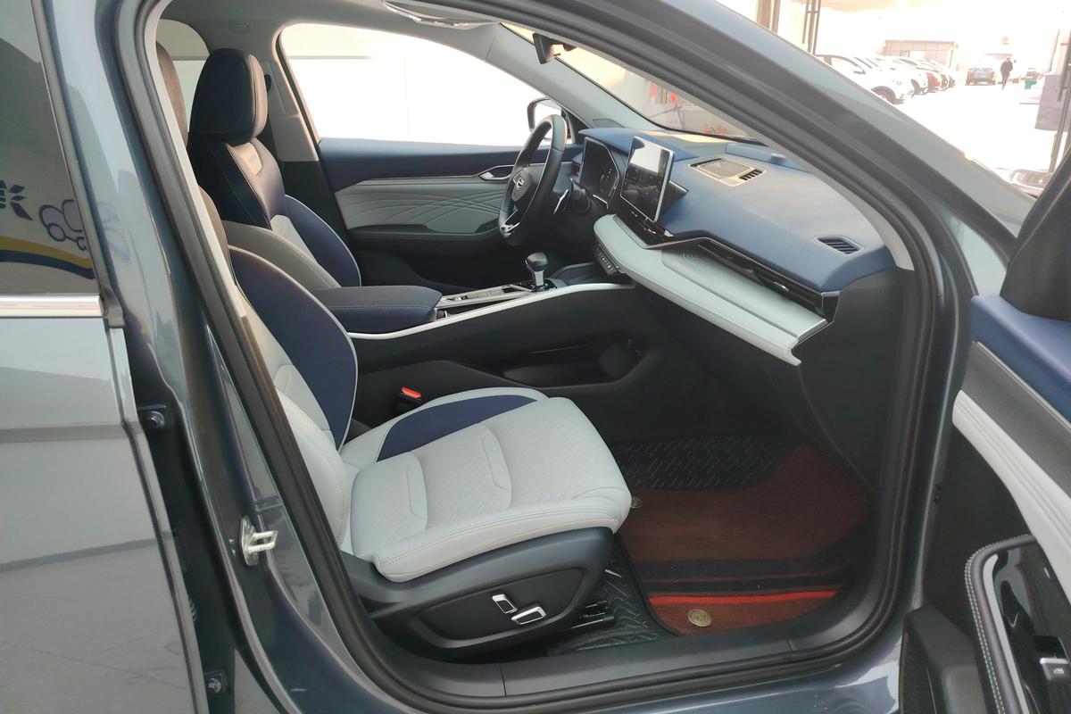 二手星瑞 2023款 2.0T 尊贵型图片6