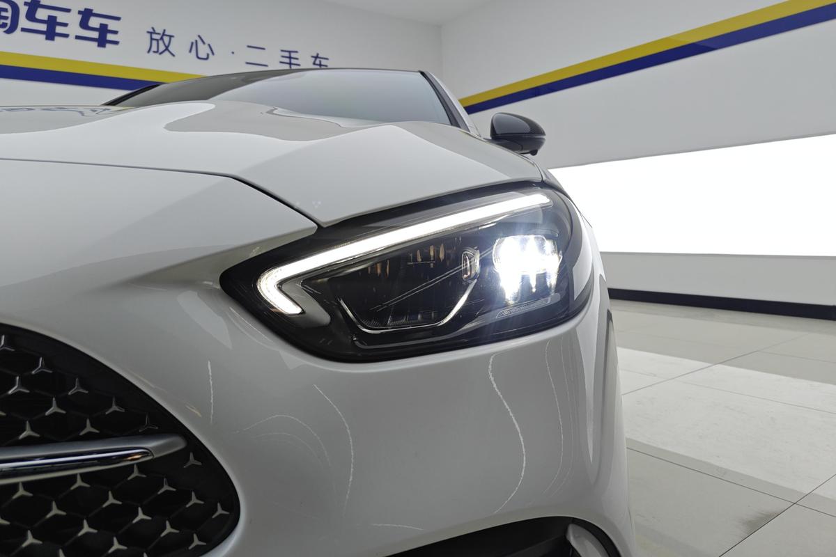 二手奔驰C级 2023款 改款 C 200 L 运动版图片2