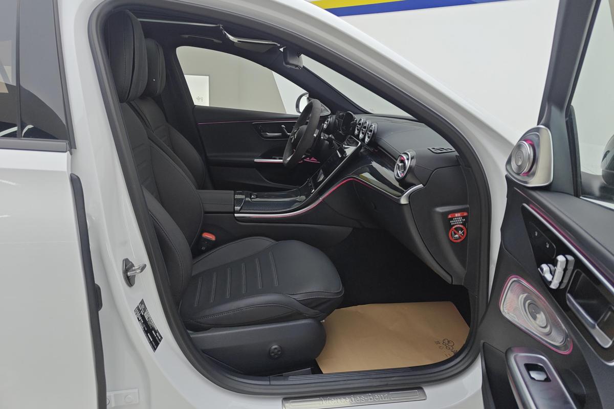 二手奔驰C级 2023款 改款 C 200 L 运动版图片6