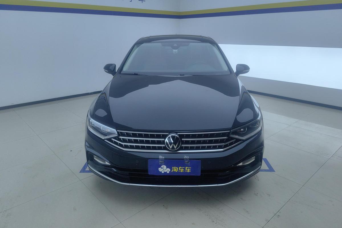 二手迈腾 2023款 200万辆纪念版 330TSI DSG豪华型图片3