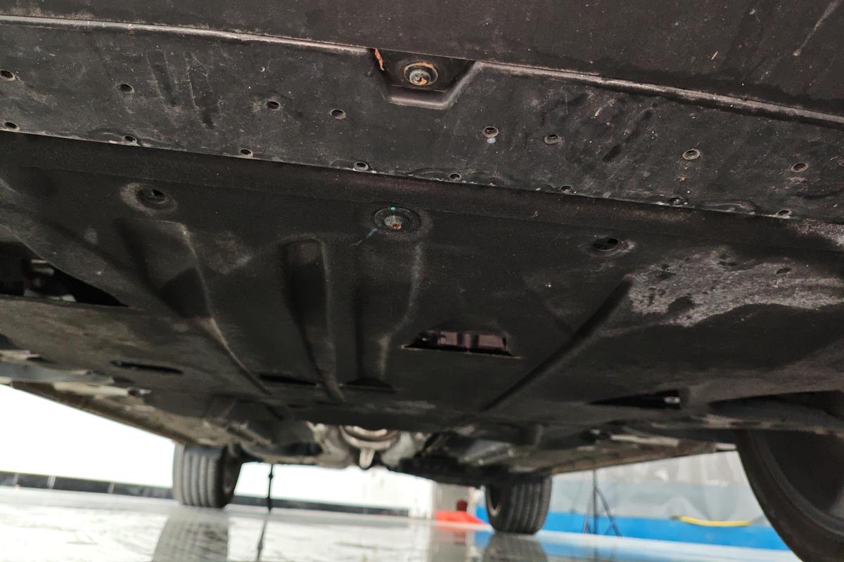 二手博越L 2023款 1.5TD DCT荣耀版图片4