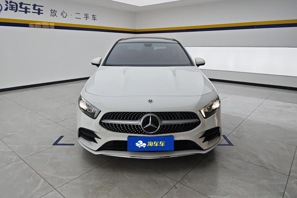 二手奔驰A级 2022款 A 200 L 运动轿车时尚版图片3