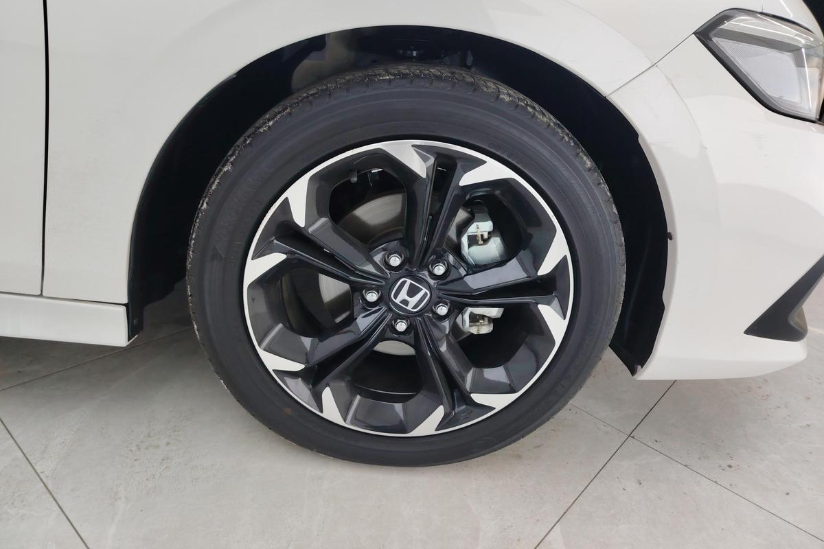 二手思域 2022款 240TURBO CVT燃动版图片5