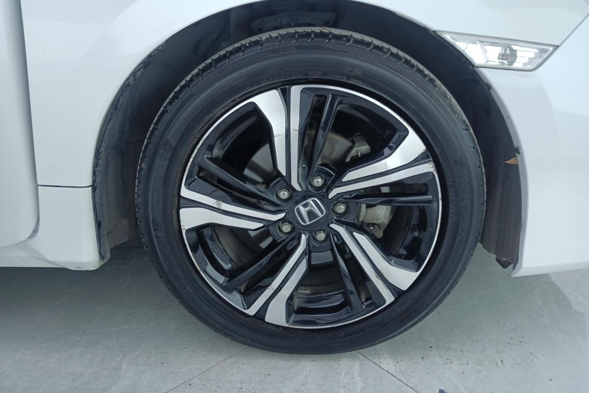 二手思域 2019款 220TURBO CVT劲擎版 国VI图片5