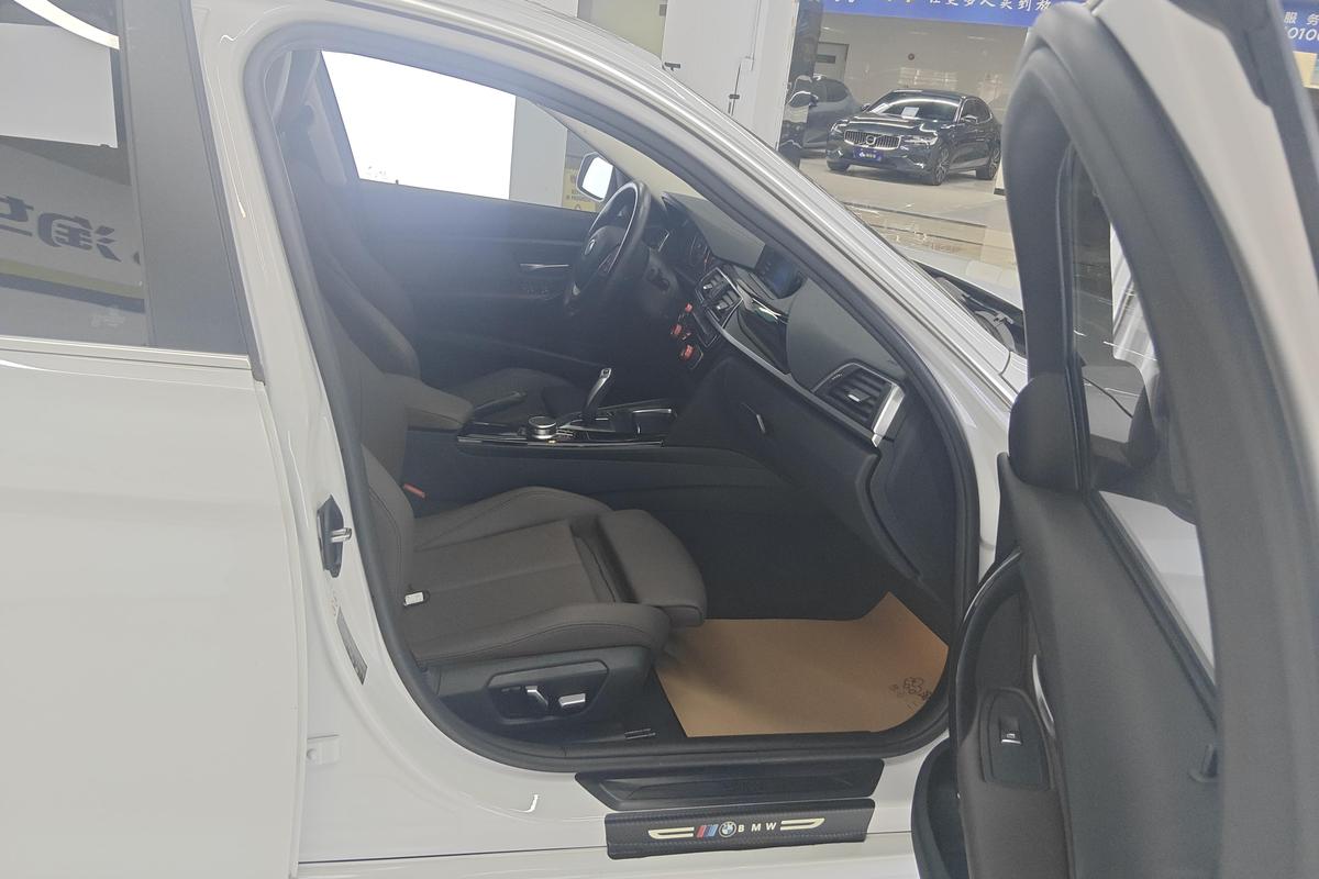 二手宝马3系 2019款 320Li 时尚型图片6