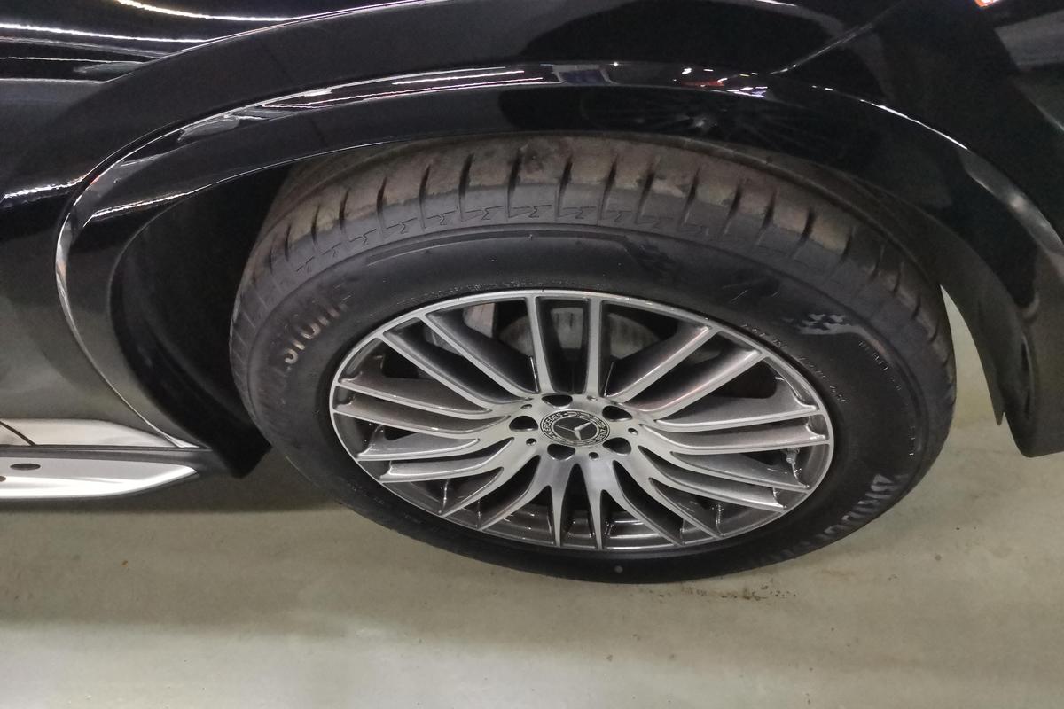 二手奔驰GLC 2025款 GLC 300 L 4MATIC 动感型 5座图片5