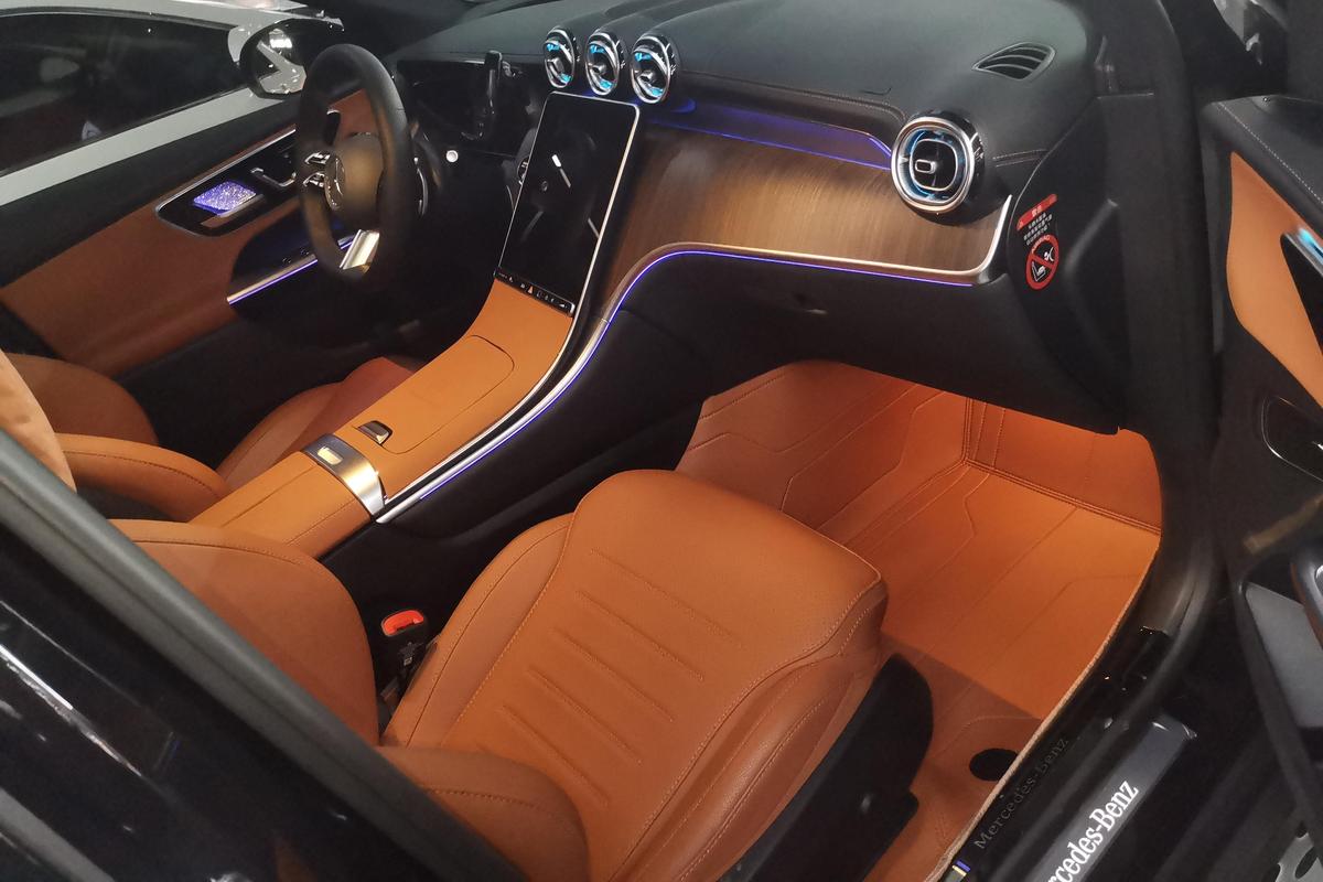 二手奔驰GLC 2025款 GLC 300 L 4MATIC 动感型 5座图片6