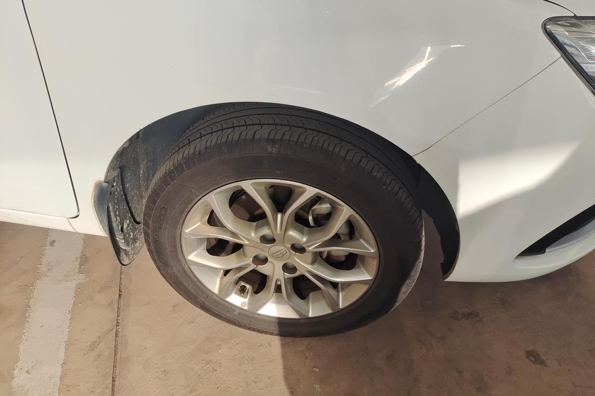 二手远景 2018款 1.5L 自动尊贵型图片5