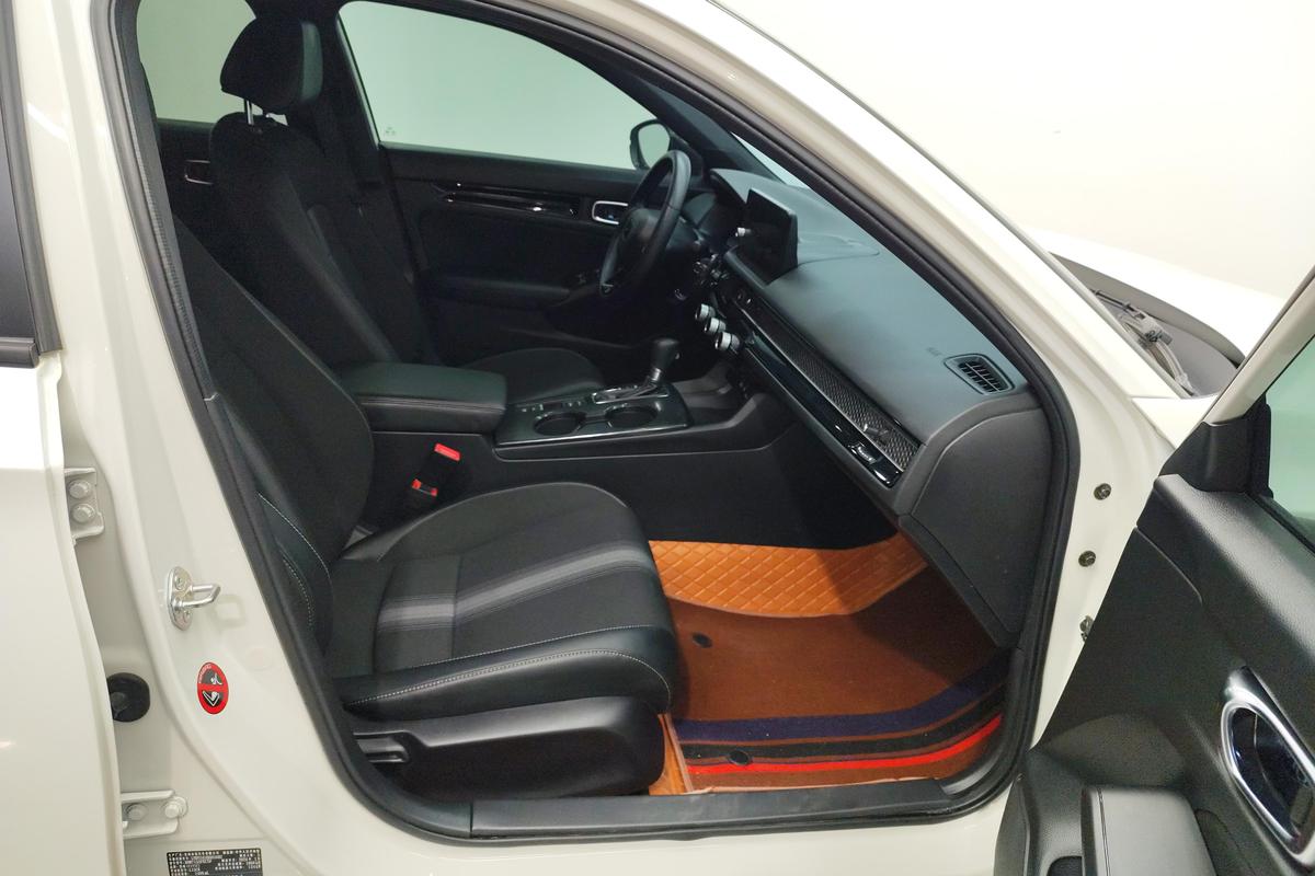 二手思域 2022款 240TURBO CVT燃动版图片6