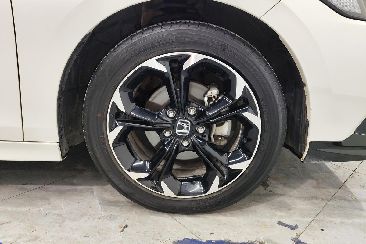 二手思域 2022款 240TURBO CVT燃动版图片5