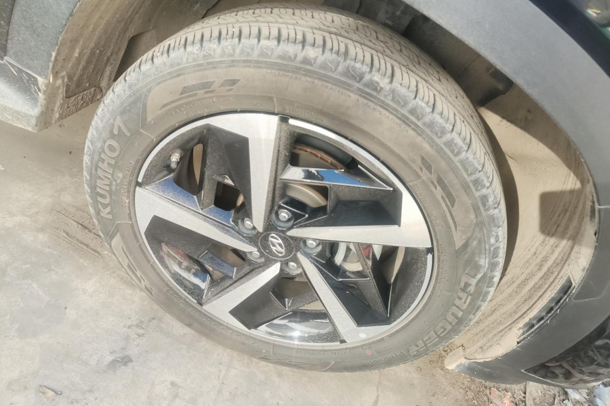 二手现代ix35 2021款 2.0L 自动两驱领先版GLS图片5