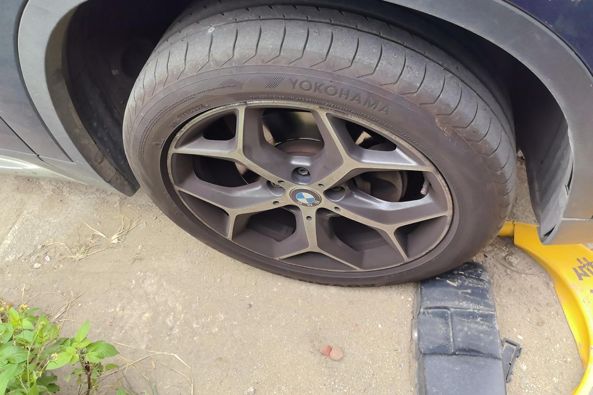 二手宝马X1 2018款 sDrive18Li 尊享型图片5