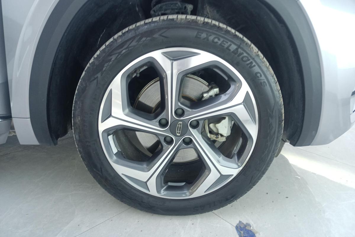 二手星越L 2024款 2.0TD DCT EVO两驱长风版图片5