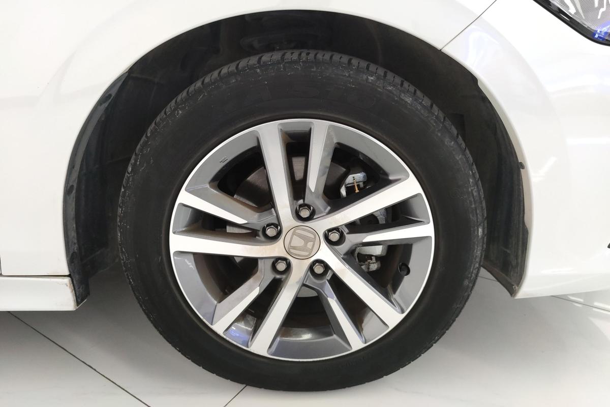 二手思域 2023款 240TURBO CVT劲势版图片5