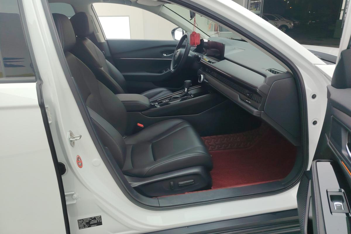 二手雅阁 2024款 锐·T动 260TURBO 豪华版图片6