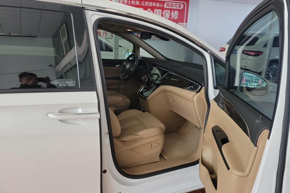 二手别克GL8 2017款 ES 28T 豪华型 国V图片6