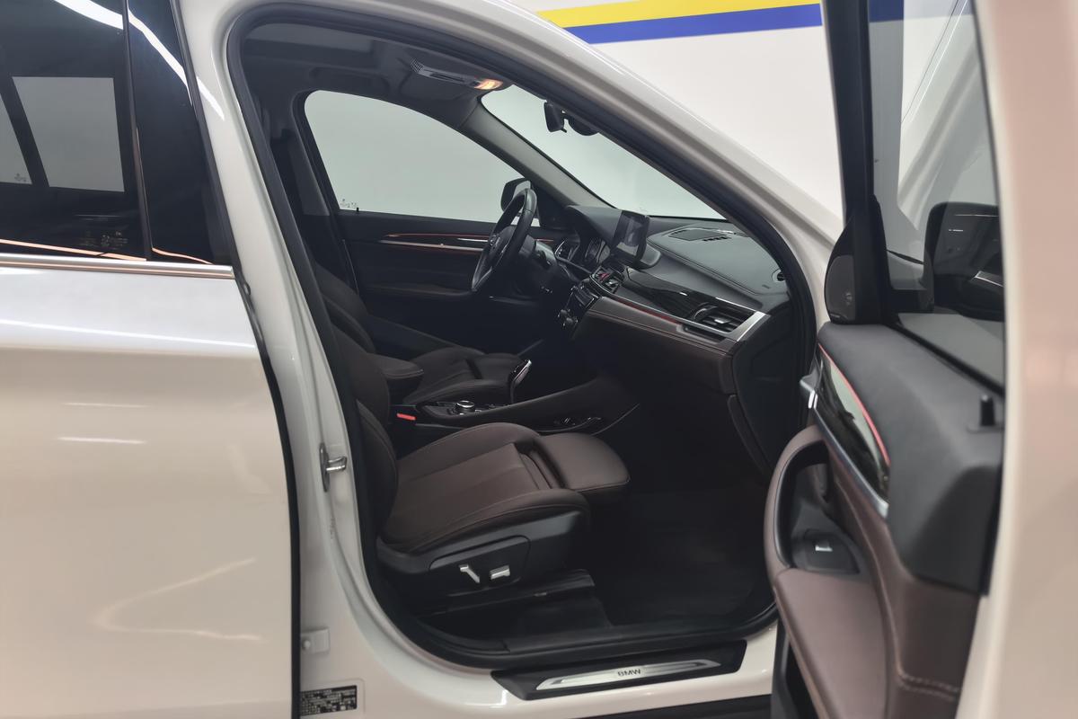 二手宝马X1 2022款 xDrive25Li 尊享型图片6