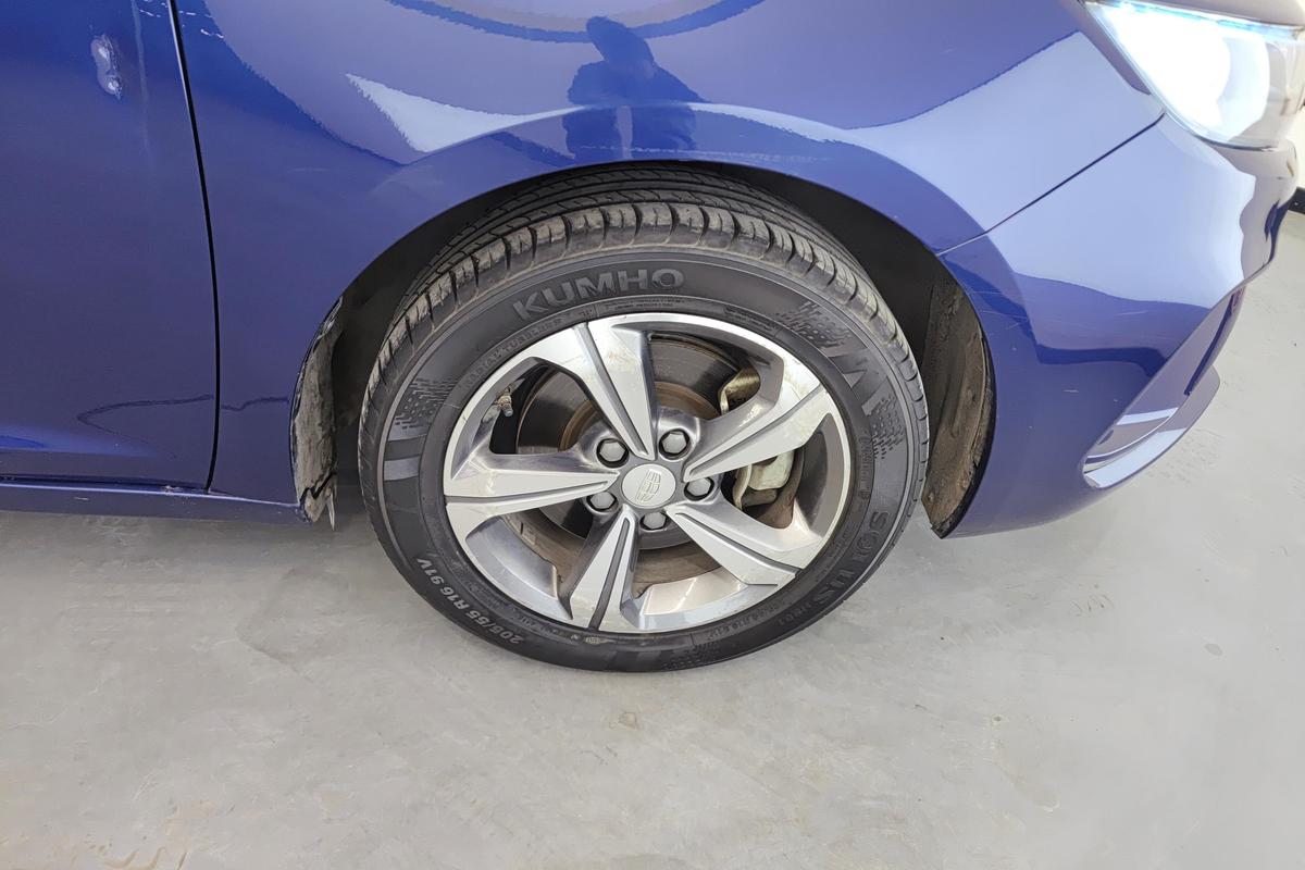 二手帝豪GL 2018款 1.8L 自动精英智联型图片5