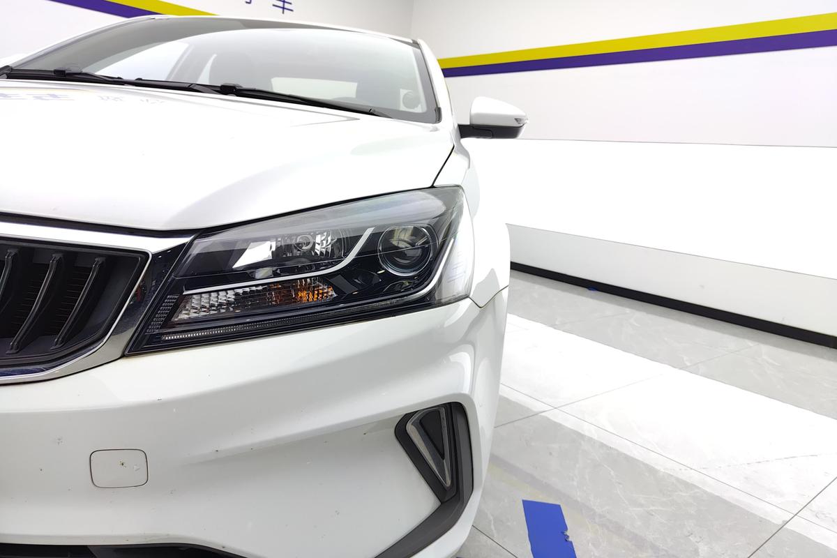 二手帝豪 2021款 UP 1.5L CVT豪华型图片2