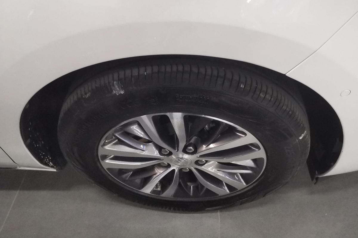 二手别克GL8 2023款 ES陆尊 2.0T 尊享型图片5