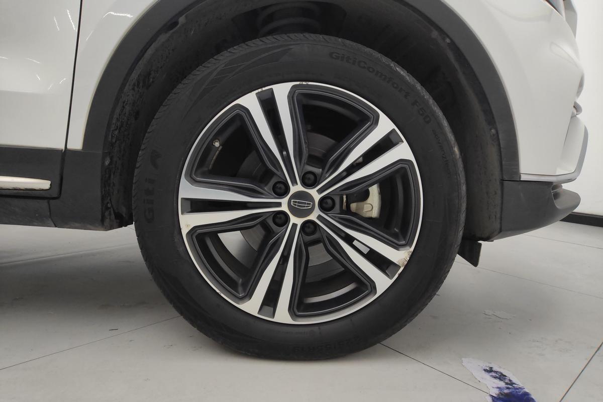 二手博越 2022款 1.8TD DCT智雅型图片5