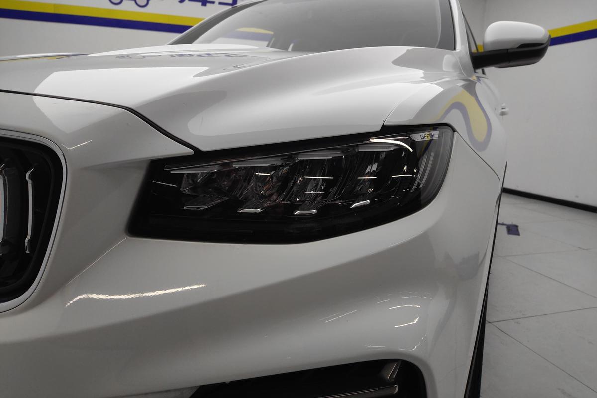 二手博越 2022款 1.8TD DCT智雅型图片2